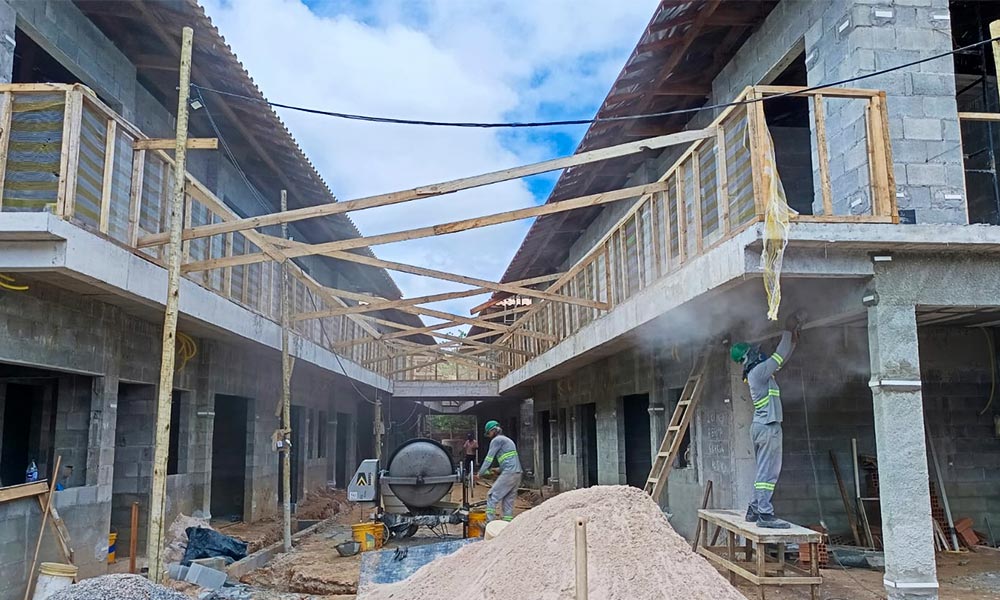 VILA_MAR2600